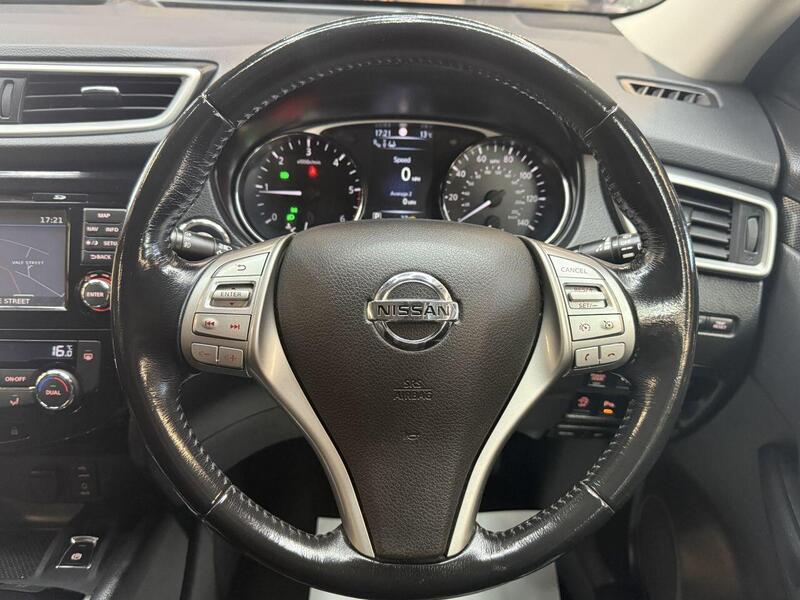Nissan X-Trail view 10