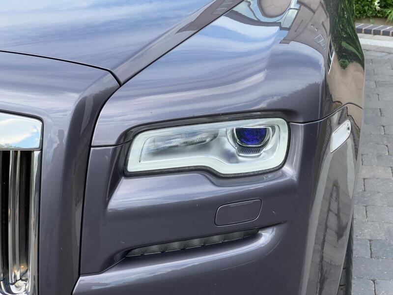Rolls-Royce Ghost view 5
