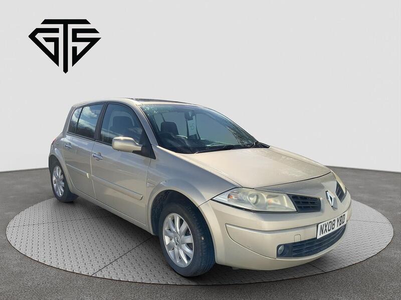 2008 Renault Megane in Gold for sale