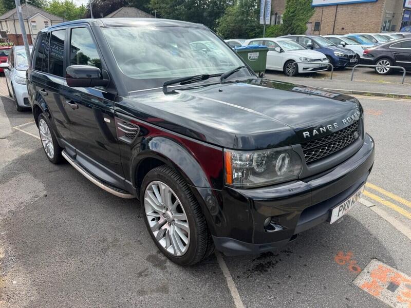 Land Rover Range Rover Sport view 3