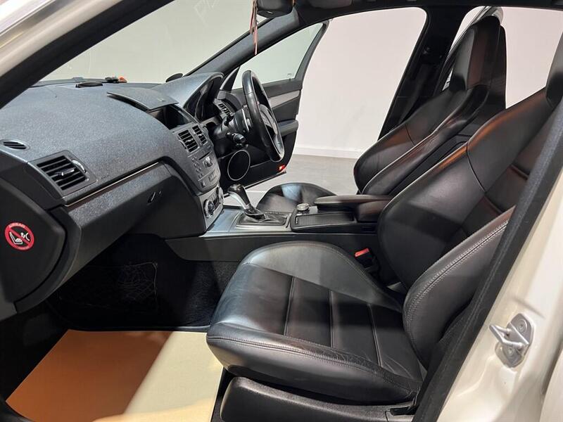 Mercedes-Benz C-Class view 5