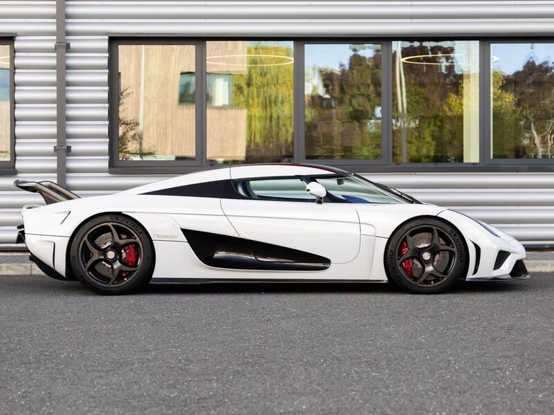 Koenigsegg Regera view 2