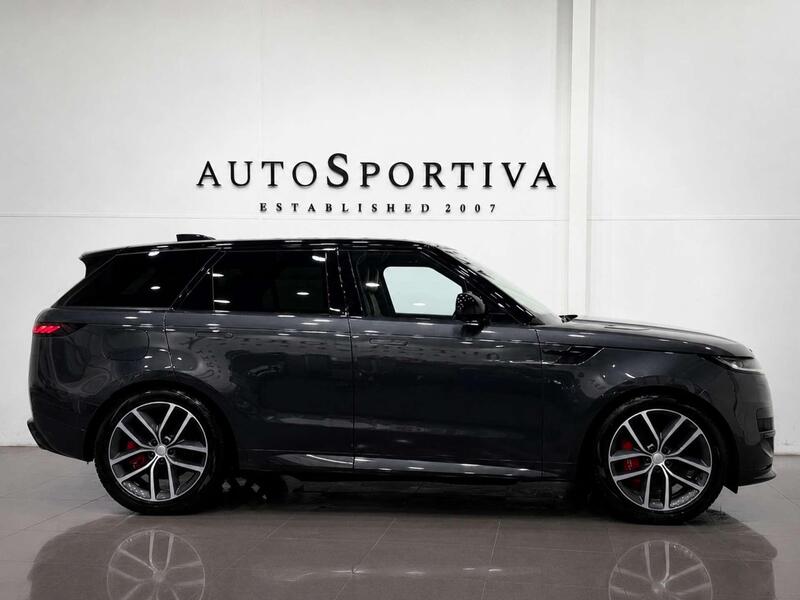 Land Rover Range Rover view 3