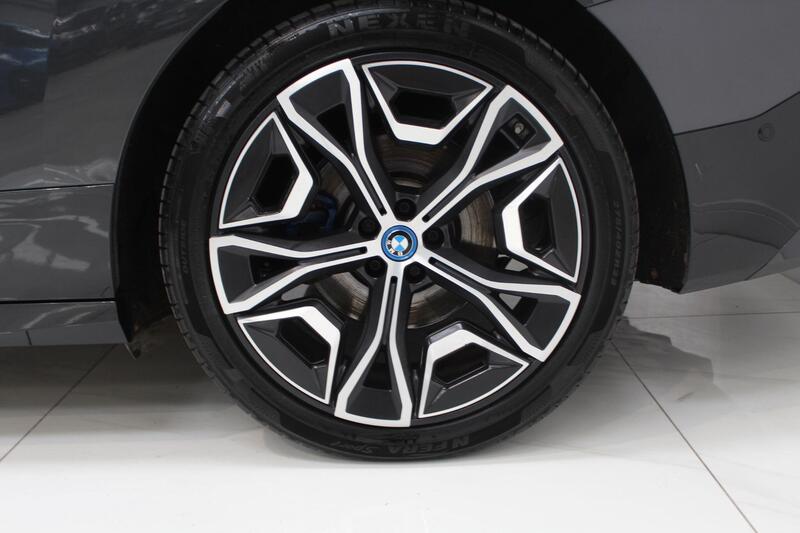 2022 BMW iX in Grey — image 36 of 90