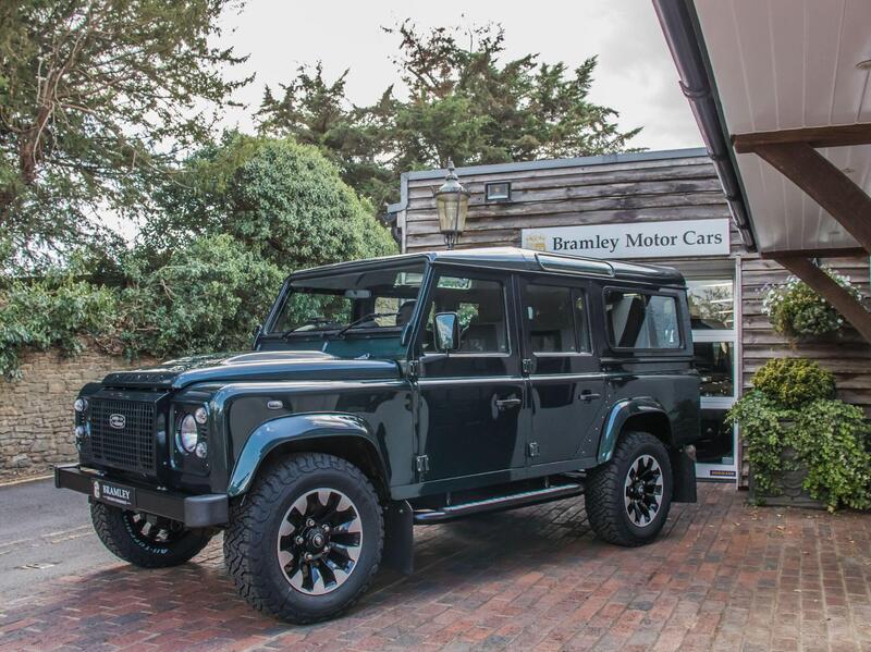 Land Rover Defender 110 main image