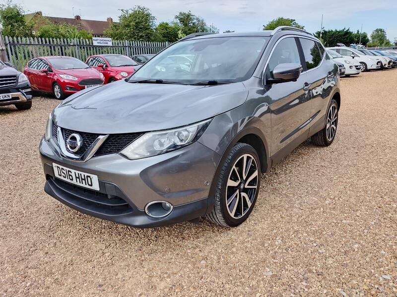Nissan Qashqai view 3