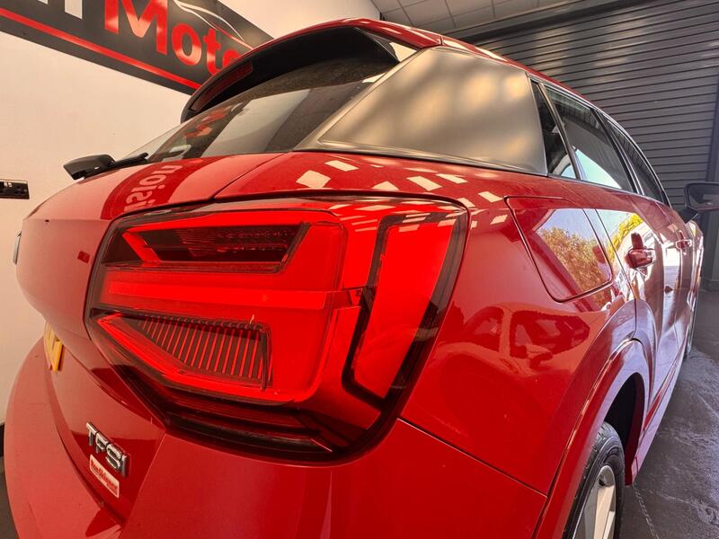 Audi Q2 view 7