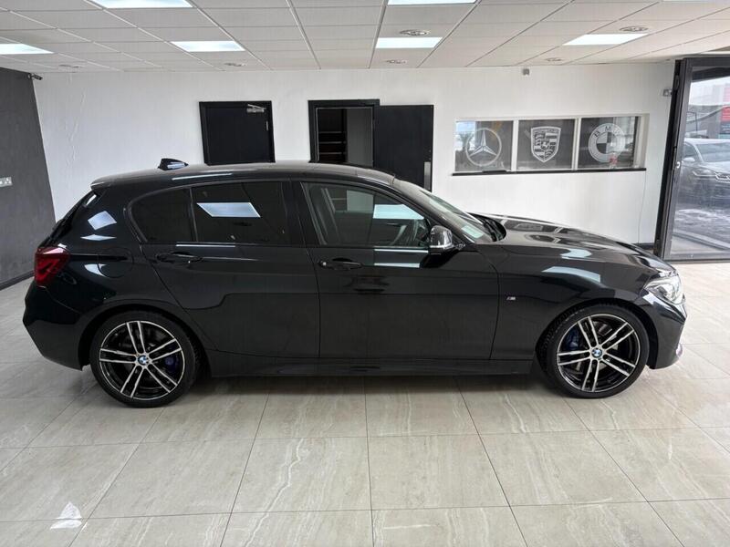 BMW 1 Series view 2