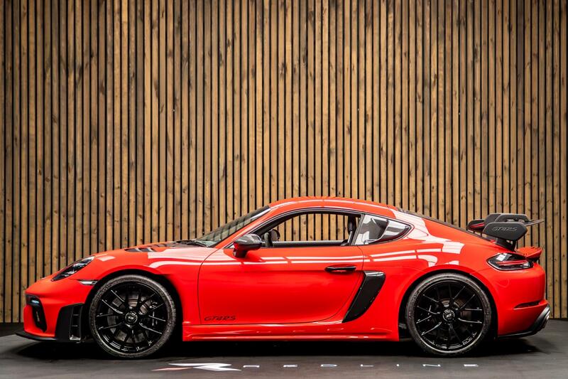 Porsche 718 Cayman view 7