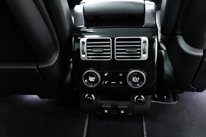 Land Rover Range Rover view 4
