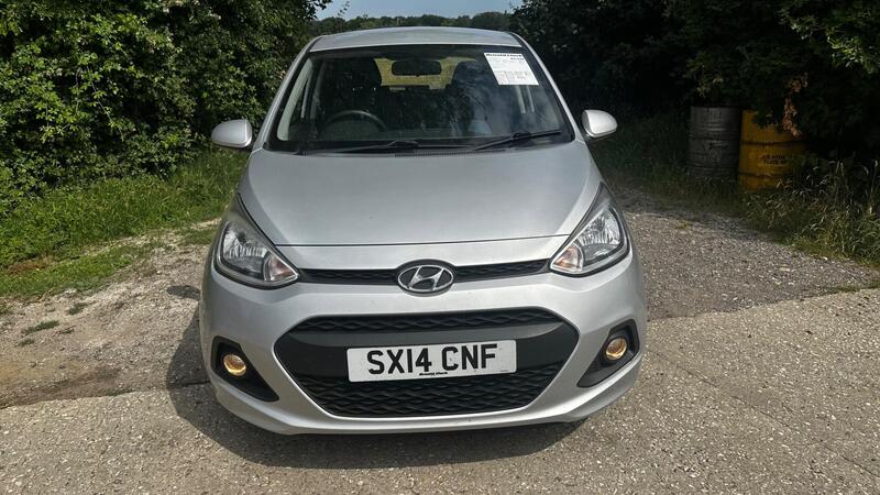 2014 Hyundai i10 — photo 2