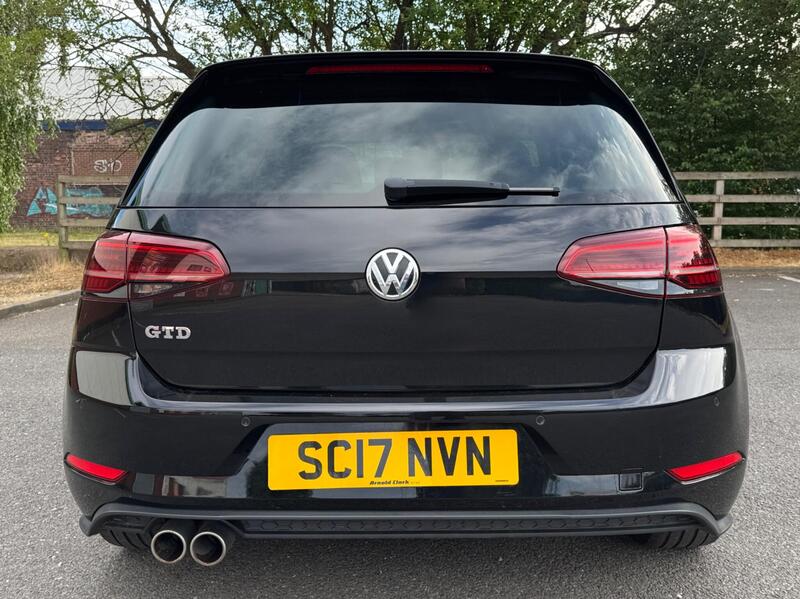 Volkswagen Golf view 7