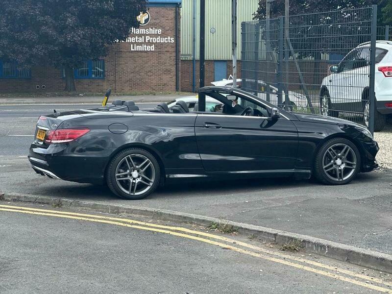 Mercedes-Benz E Class view 46