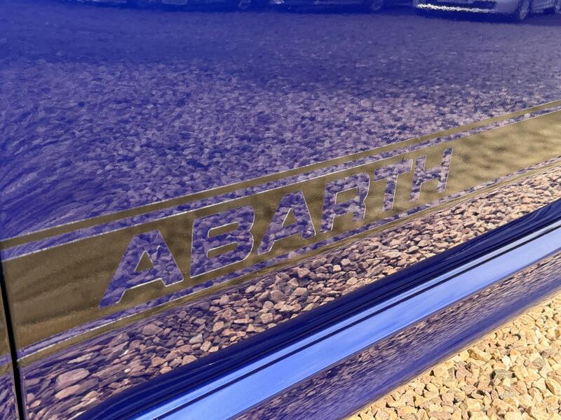 Abarth 595 view 7