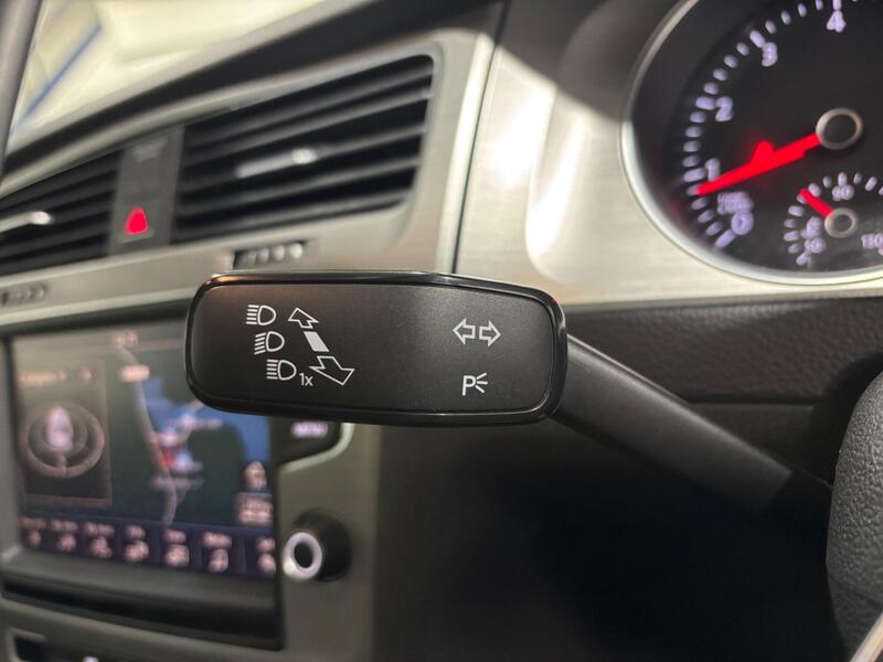 1212f49adaeb437baf3744b6e3780f28