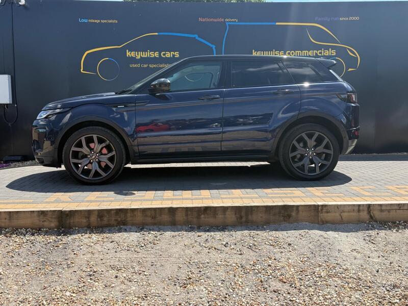 Land Rover Range Rover Evoque view 2