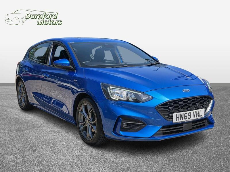Ford Focus view 3