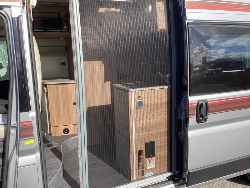 Auto-Trail V-Line 635 Sport — image 9