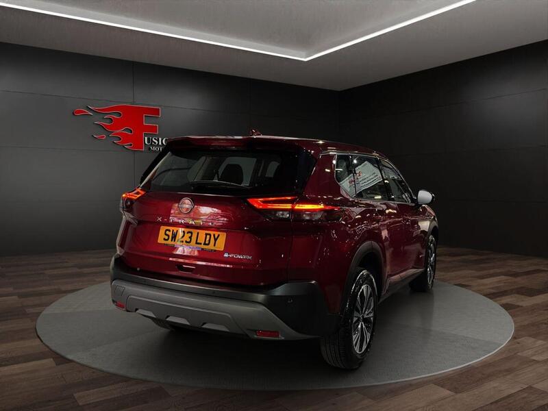 Nissan X-Trail view 6