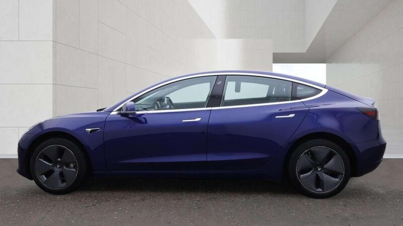 Tesla Model 3 view 6