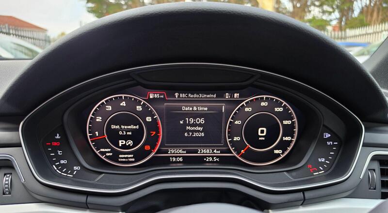 Audi A4 1.4 TFSI S line S Tronic Euro 6 (s/s) 4dr thumbnail 36