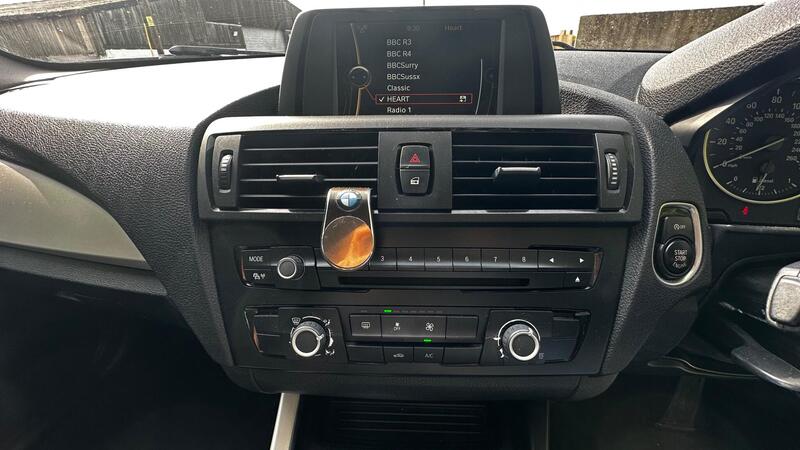 2013 BMW 1 Series — photo 15
