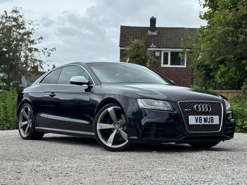 Audi RS5 view 2