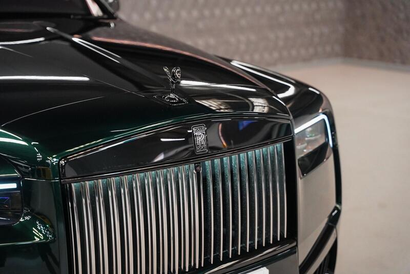 Rolls-Royce Cullinan view 7