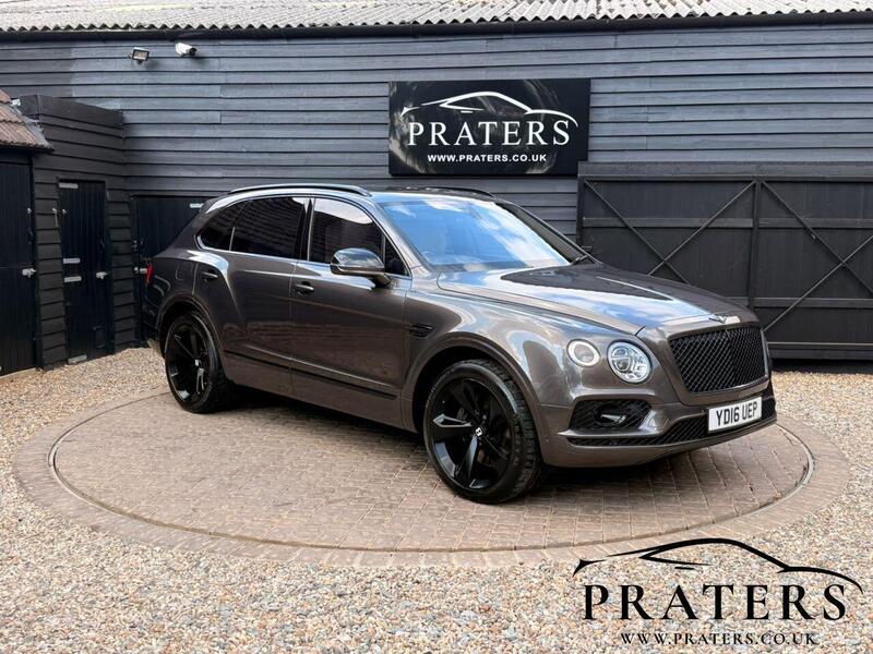 2016 Bentley Bentayga in Grey for sale