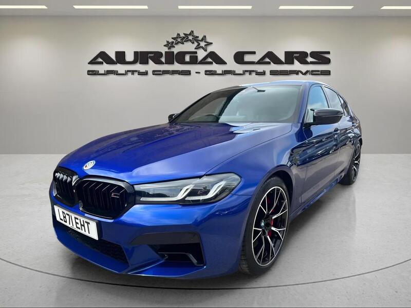 BMW M5 view 4