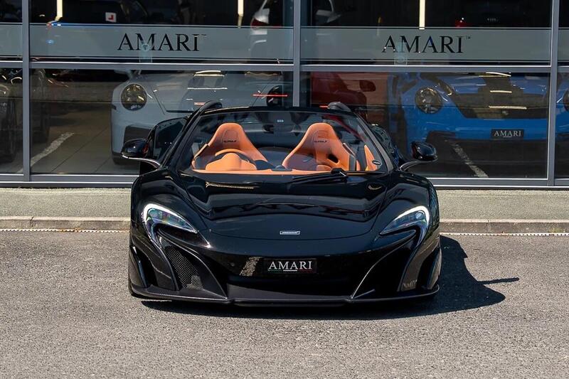 Mclaren 675LT view 5