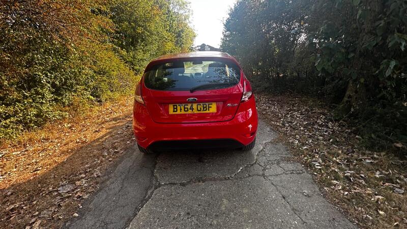 2014 Ford Fiesta — photo 5