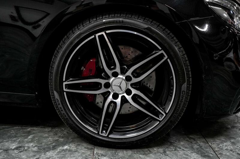Mercedes-Benz E Class view 7