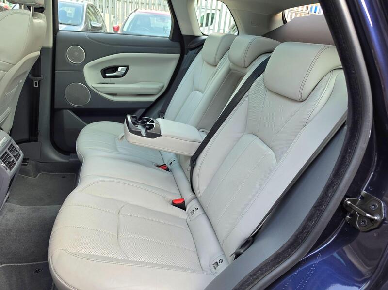 Land Rover Range Rover Evoque 2.0 Si4 HSE Dynamic Auto 4WD Euro 6 (s/s) 5dr thumbnail 24
