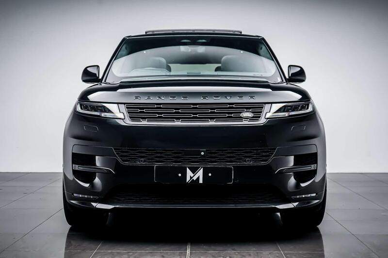 Land Rover Range Rover Sport view 2