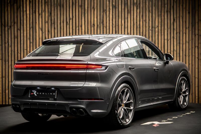 Porsche Cayenne view 4