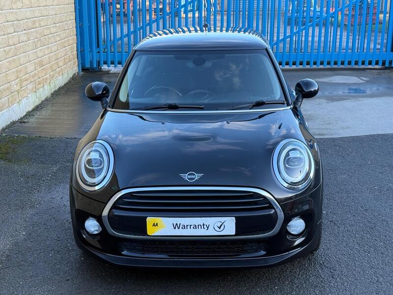 Mini Cooper view 5