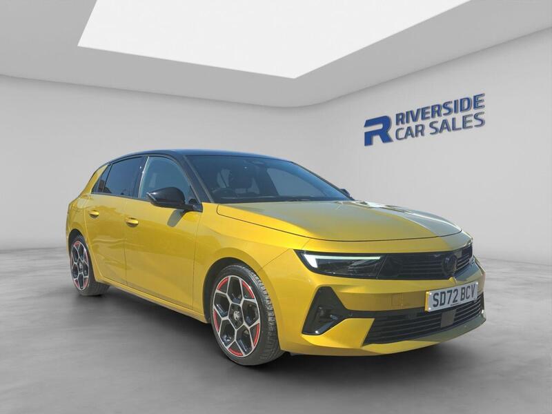 Vauxhall Astra main image