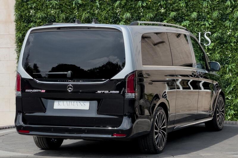 Mercedes-Benz V Class view 4