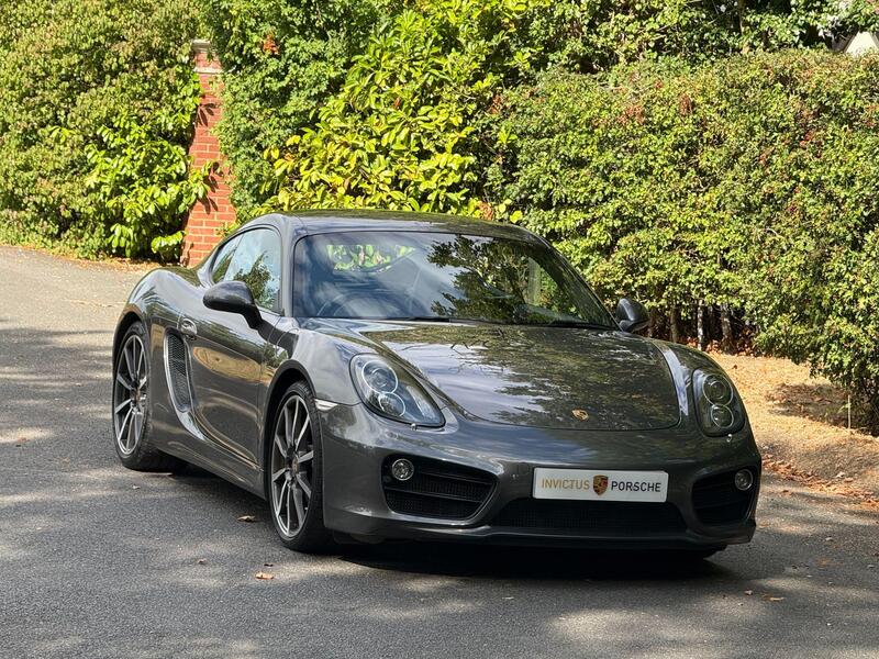 Porsche Cayman view 12