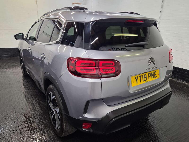 Citroen C5 Aircross view 4