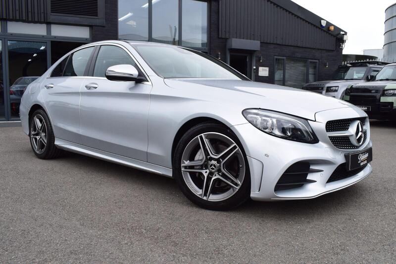 Mercedes-Benz C-Class view 3
