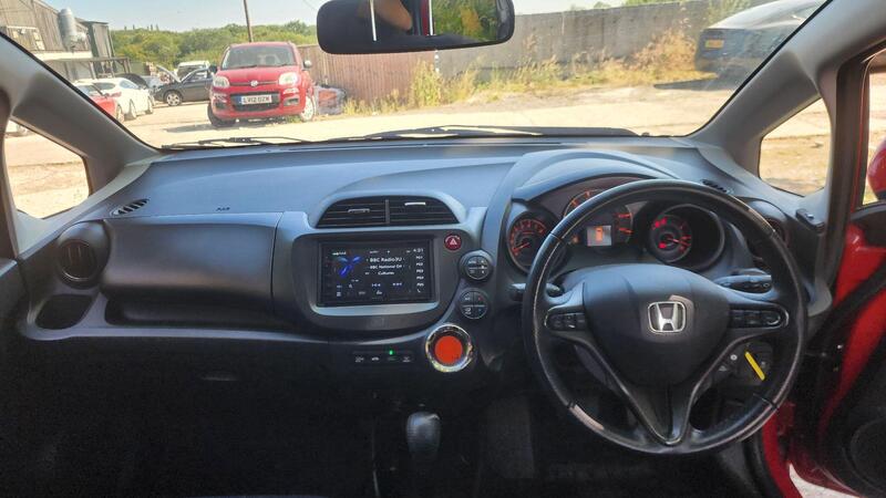 2015 Honda Jazz — photo 15