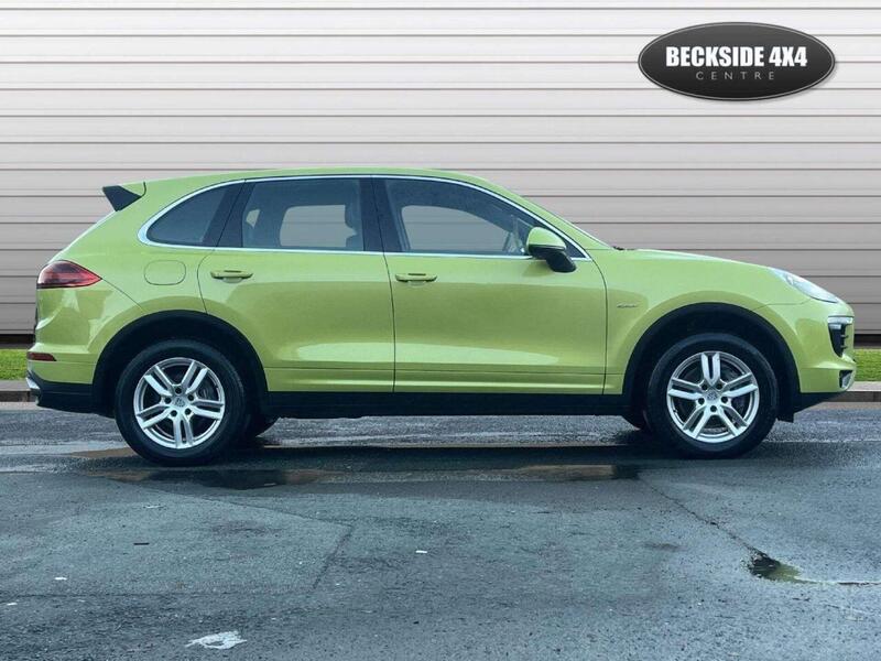 Porsche Cayenne view 2