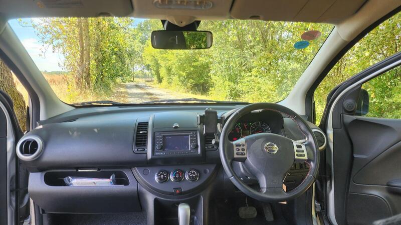 2010 Nissan Note — photo 15