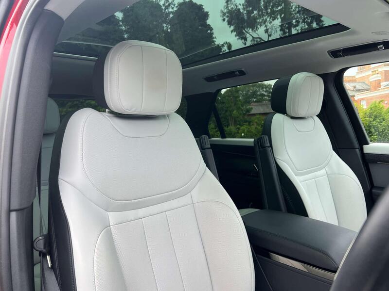 Land Rover Range Rover Sport view 5