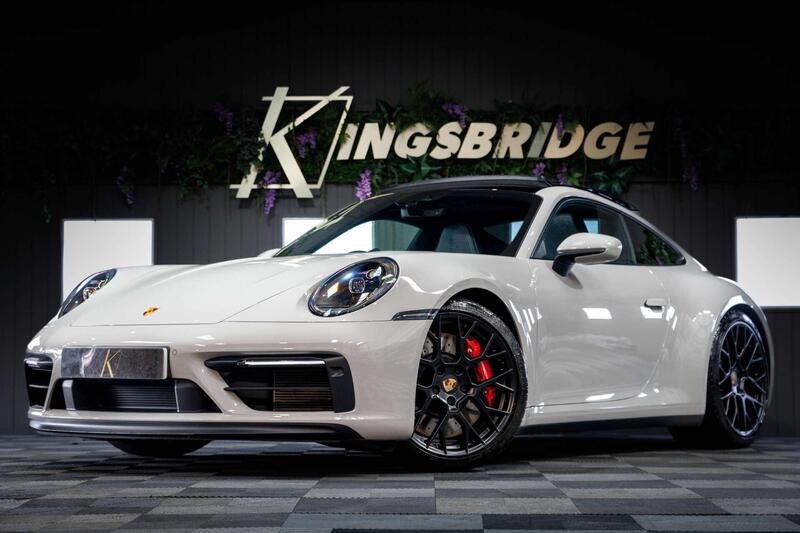 Porsche 911 main image