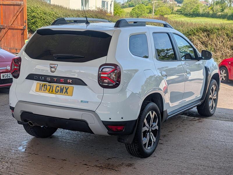 Dacia Duster view 5