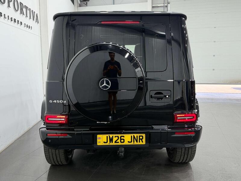 Mercedes-Benz G-Class view 7