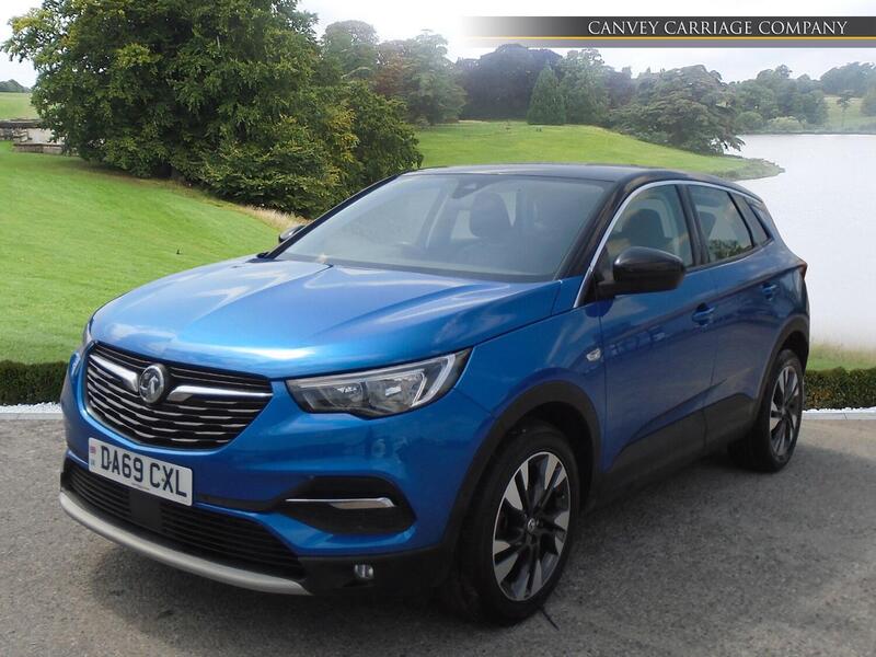 Vauxhall Grandland X view 2